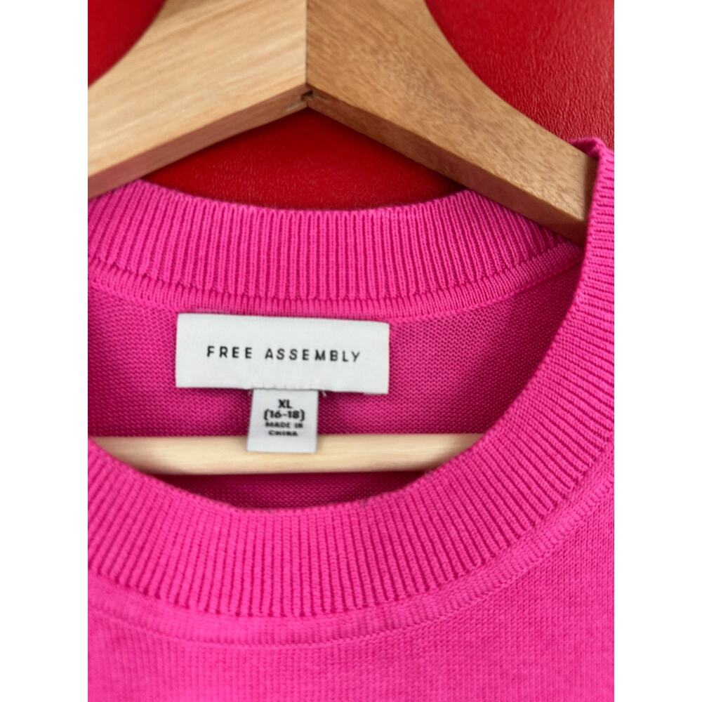 Free Assembly Women's Classic Fuchsia Pineapple Sleeveless Tank Top Size XL NWT - Picture 6 of 7
